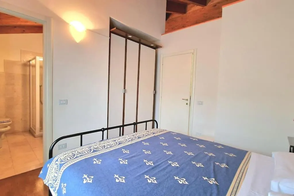 Lägenhet Appartamenti Benaco Peschiera del Garda